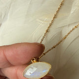 Collier Mahakali Labradorite ou Pierre de lune arc-en-ciel - Braderie Parfaites