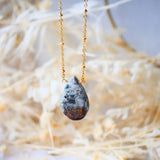 Collier CHAITANYA - Astrophyllite - Transformation et Protection