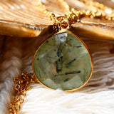 Collier JUSTINE Prehnite - Amour Inconditionnel et Guérison