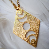 Collier ALOK Cycles Lunaires - Symbolisme et Connexion Spirituelle