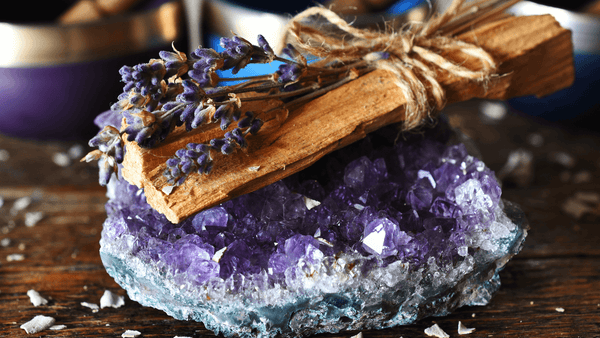 Amethyst: Spirituelle Tugenden und Eigenschaften