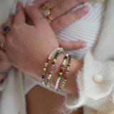 Composition de bracelets de Jasmit