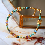 Bracelets Ginandger collection Chitra portés en superposition – pierres naturelles multicolores et perles dorées, stack bijoux été
