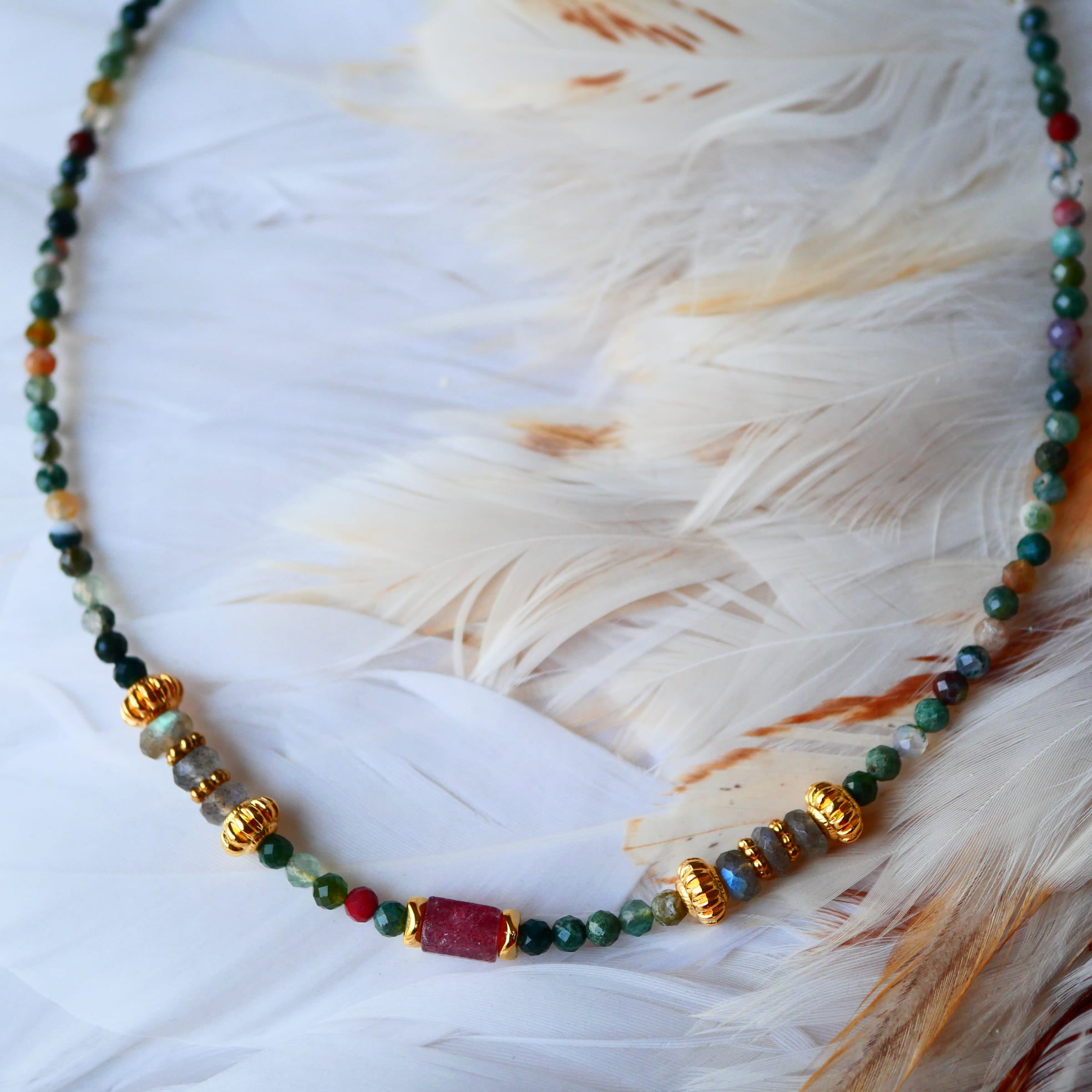 Collier agate indienne lithothérapie équilibre force intérieure sérénité Ginandger
