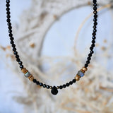 Collier Kala Raksha - Spinelle Noir Onyx Labradorite