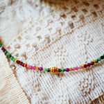 Collier grenat rubis zoïsite tourmaline lithothérapie courage douceur transformation Ginandger