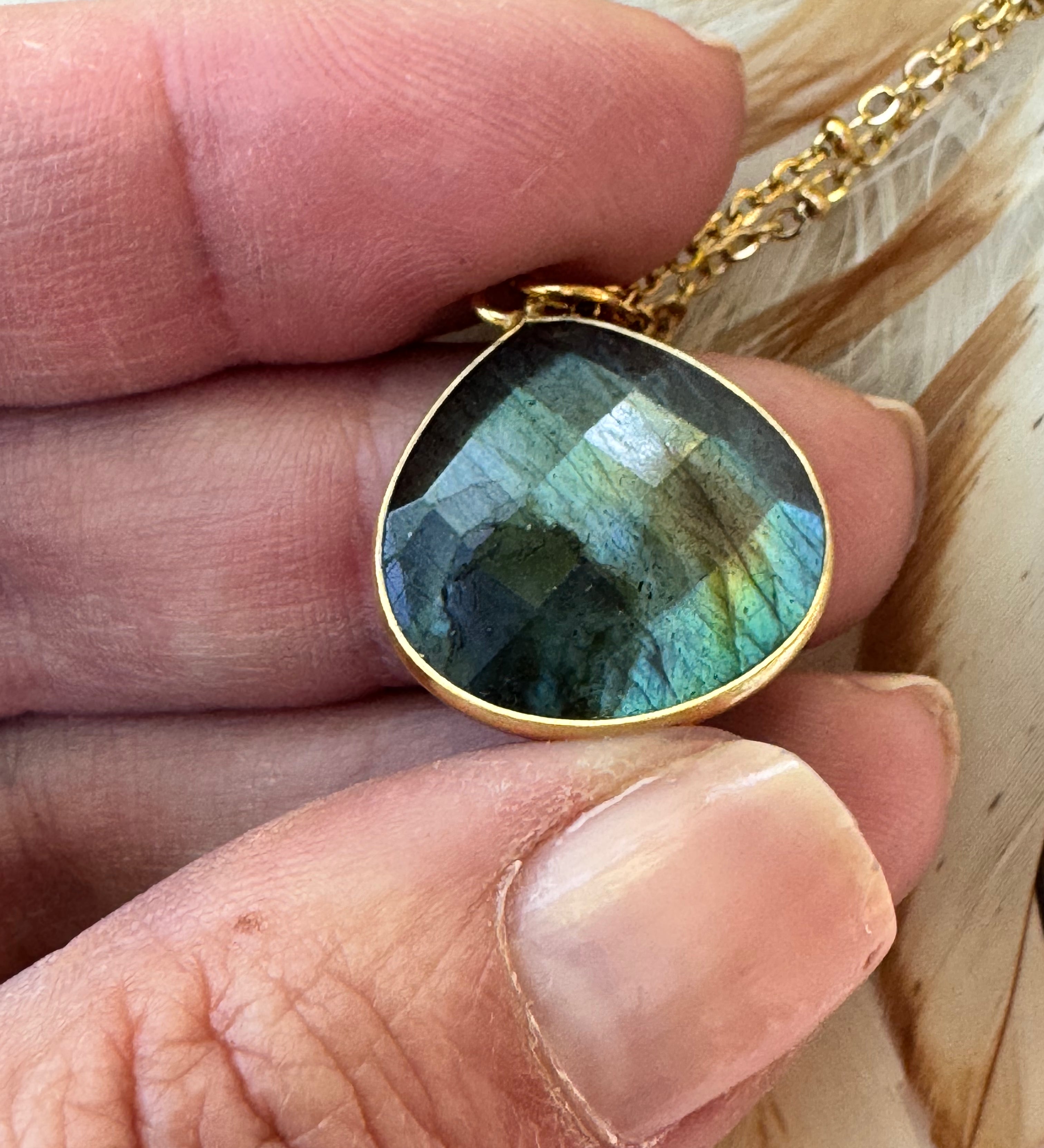 Collier Justine Labradorite 7, 8, 9 - Parfaites Imparfaites