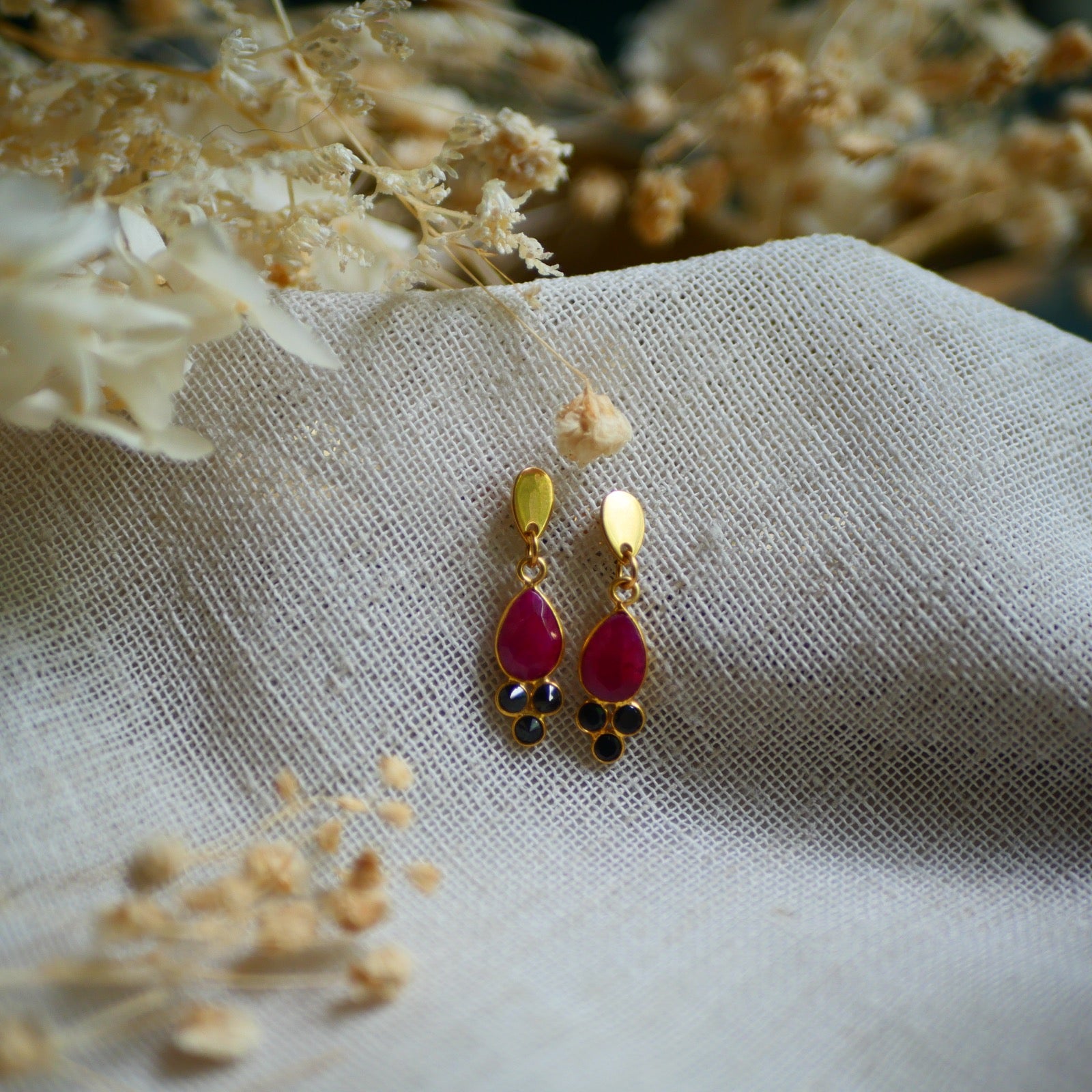 Boucles d oreilles Kamini rubis indien