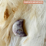 Kunzite en forme de lune