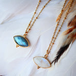 Collier Mahakali œil labradorite pierre de lune lithothérapie protection intuition puissance Ginandger
