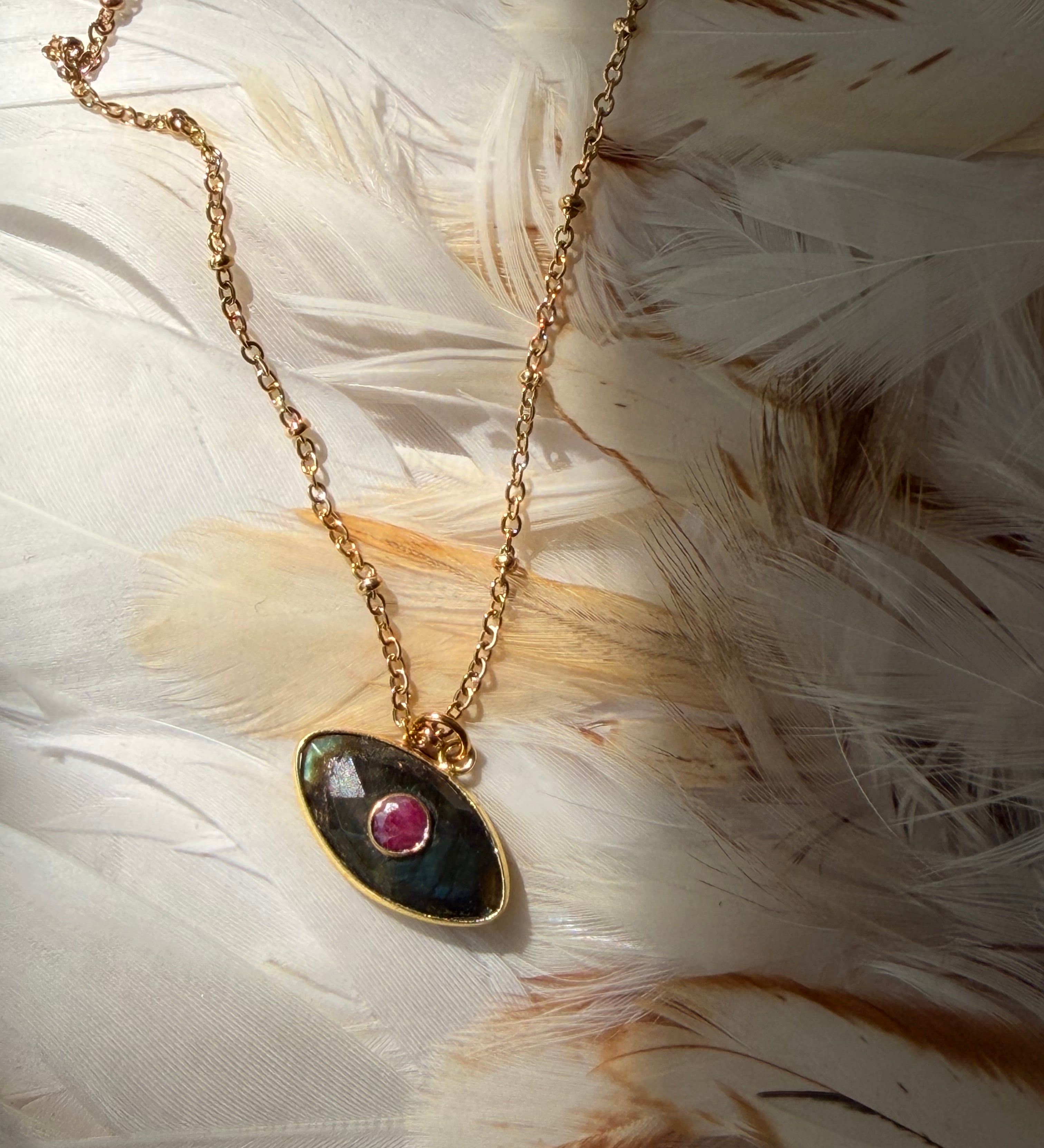 Collier Sonalia Labradorite ou Amazonite - Parfaites Imparfaites
