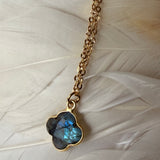 Collier Subhagya Pierre de Lune arc-en-ciel, Labradorite ou Péridot - Parfaites Imparfaites