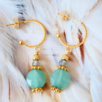 Boucles Tarang aventurine — détail forme et pierre naturelle verte artisanal Paris
