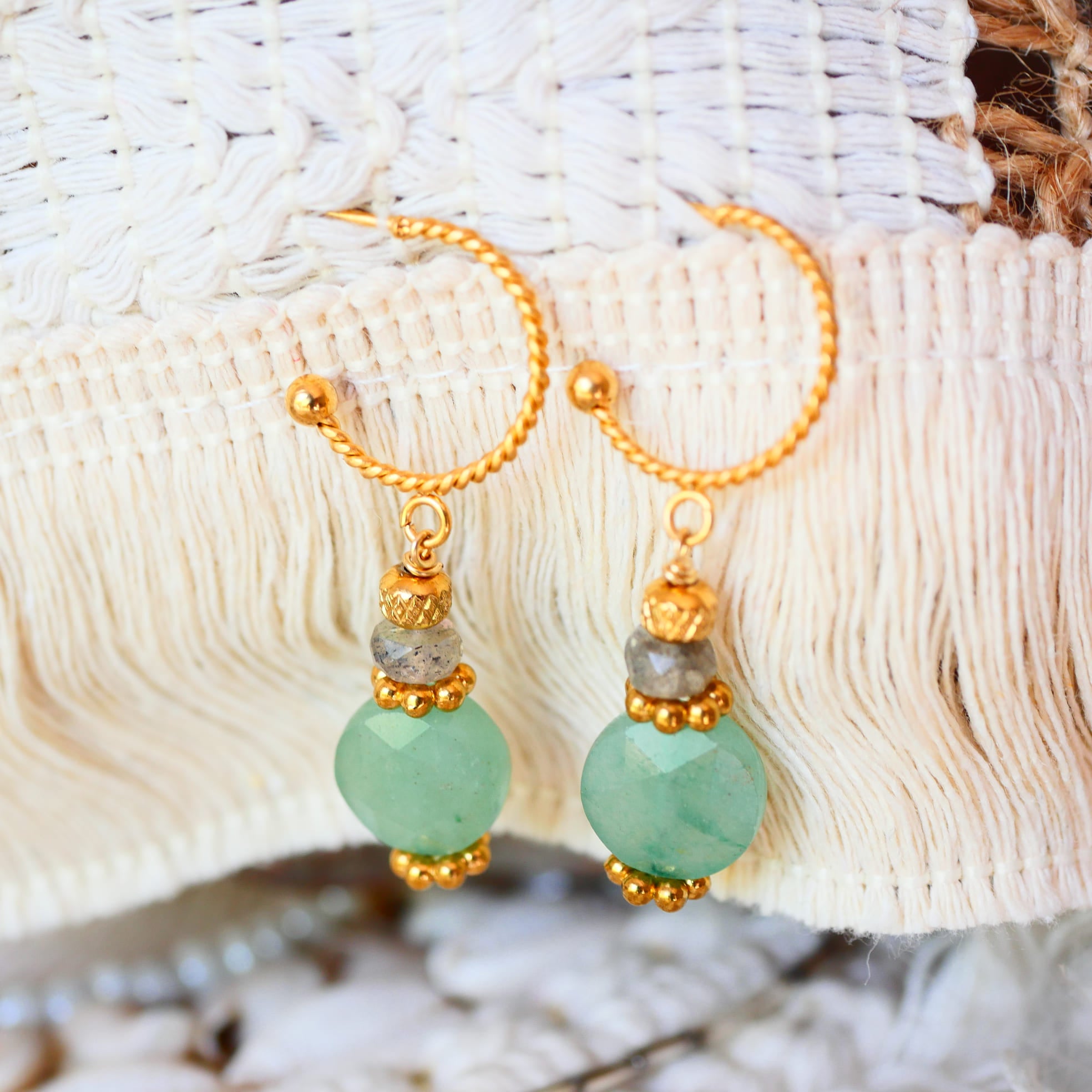 Boucles d'oreilles Tarang en aventurine verte — bijou pierre naturelle artisanal Ginandger
