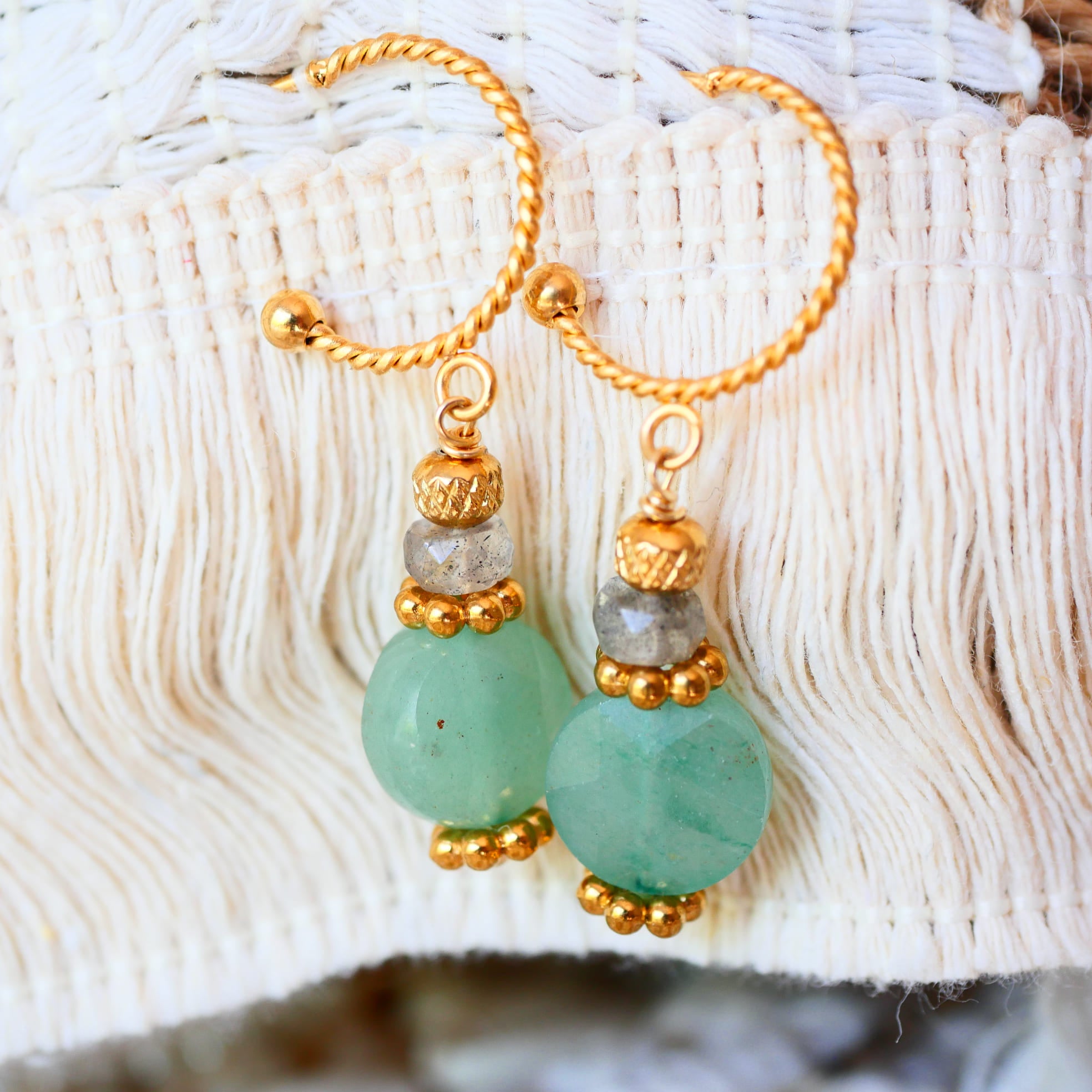Boucles Tarang aventurine verte — vibration et chance, bijou lithothérapie Ginandger

