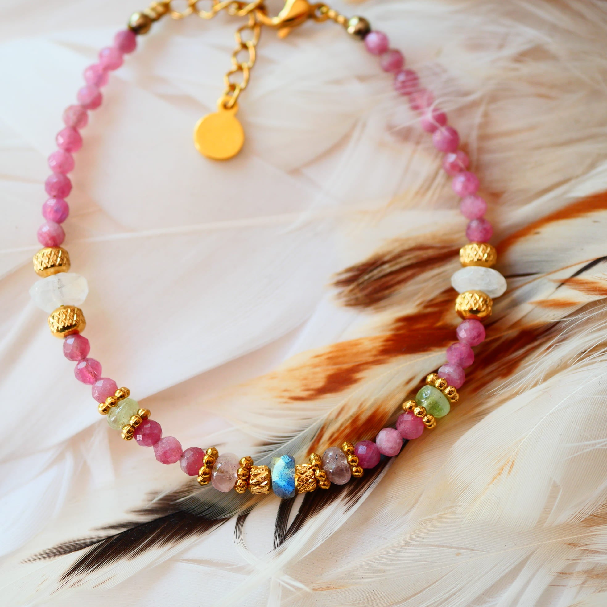 Bracelet Pallav en tourmaline naturelle — bijou pierre naturelle éclosion et féminité Ginandger
