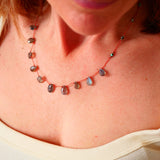 Collier Cordon Bandha porté – turquoise et labradorite naturelles, bijou pierres naturelles Paris

