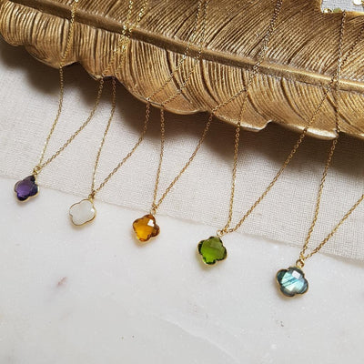 Collier Trèfle Subhagya pierre naturelle lithothérapie chance bonheur protection Ginandger
