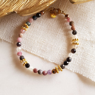 Bracelet Paola tourmaline labradorite breloques acier inoxydable- bijou lithothérapie protection ancrage
