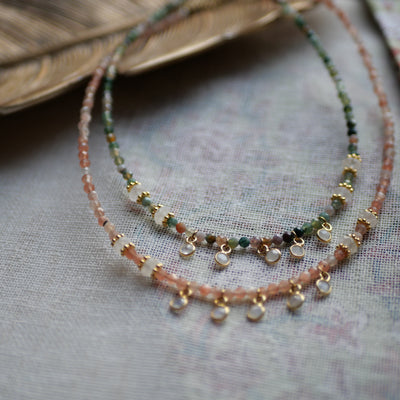 Collier Ayesha agate indienne ou pierre de soleil